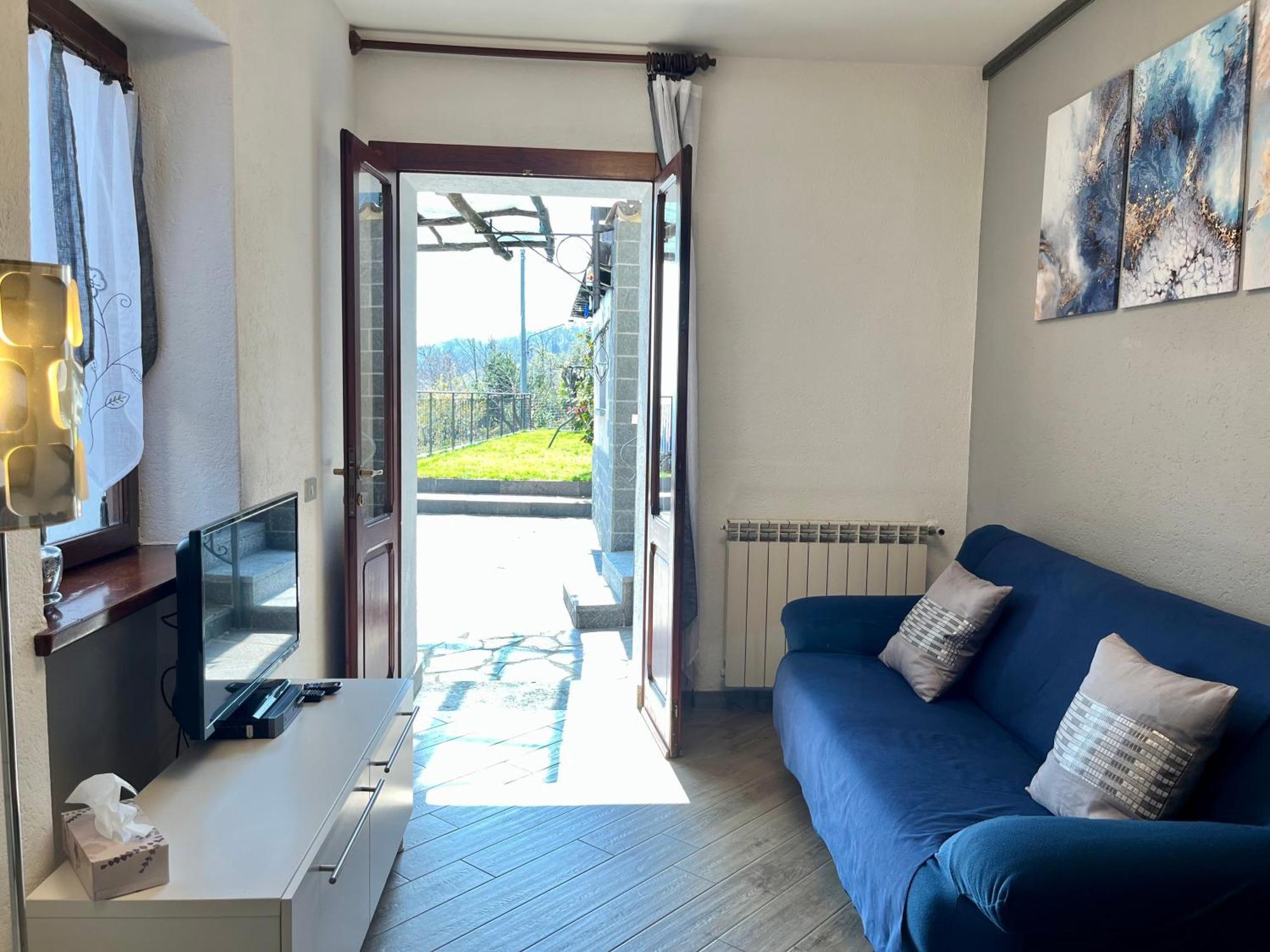 Casa Briscida Apartment Oggebio Екстериор снимка
